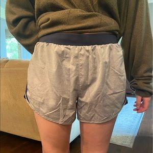Under Armour loose heatgear grey and blue shorts